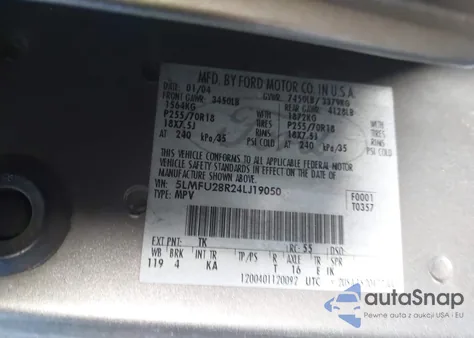 2004 Lincoln Navigator z USA, uszkodzony, nr VIN 5LMFU28R24LJ19050